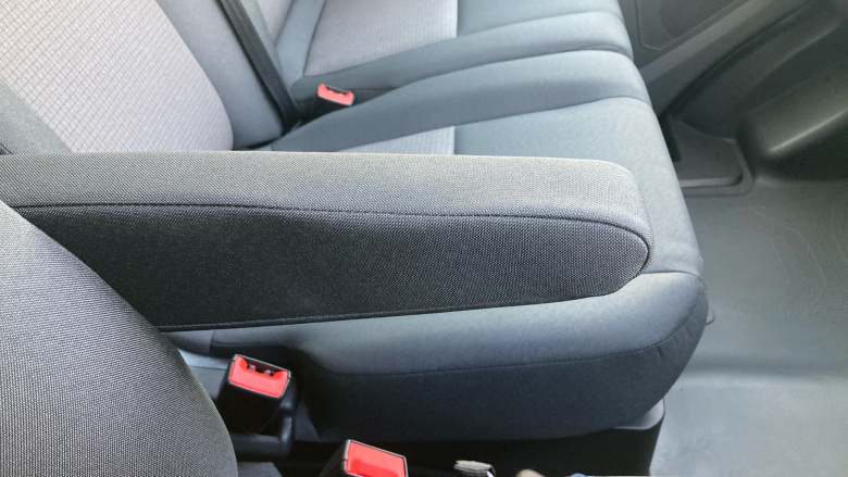 Ford Transit 350 L2 Diesel Fwd 2.0 EcoBlue 130ps H2 Leader Van [DAP]